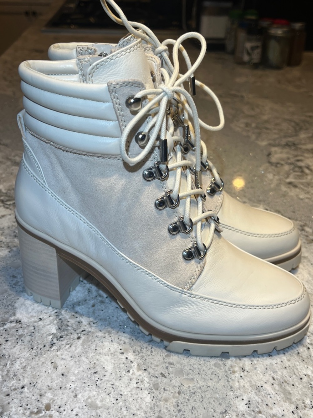 NEW Vince Camuto Donenta Cream White Hiker Lace Up Booties - Size 8.5